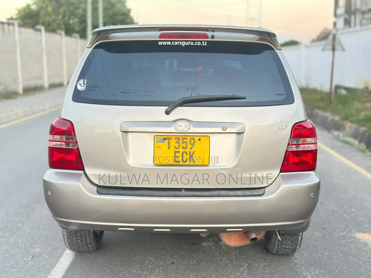 Toyota Kluger 2004 Silver