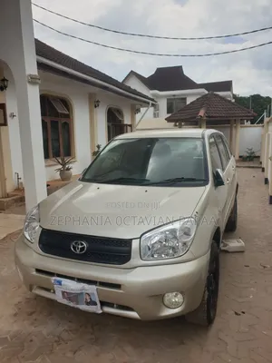 Toyota RAV4 Automatic 2003 Beige