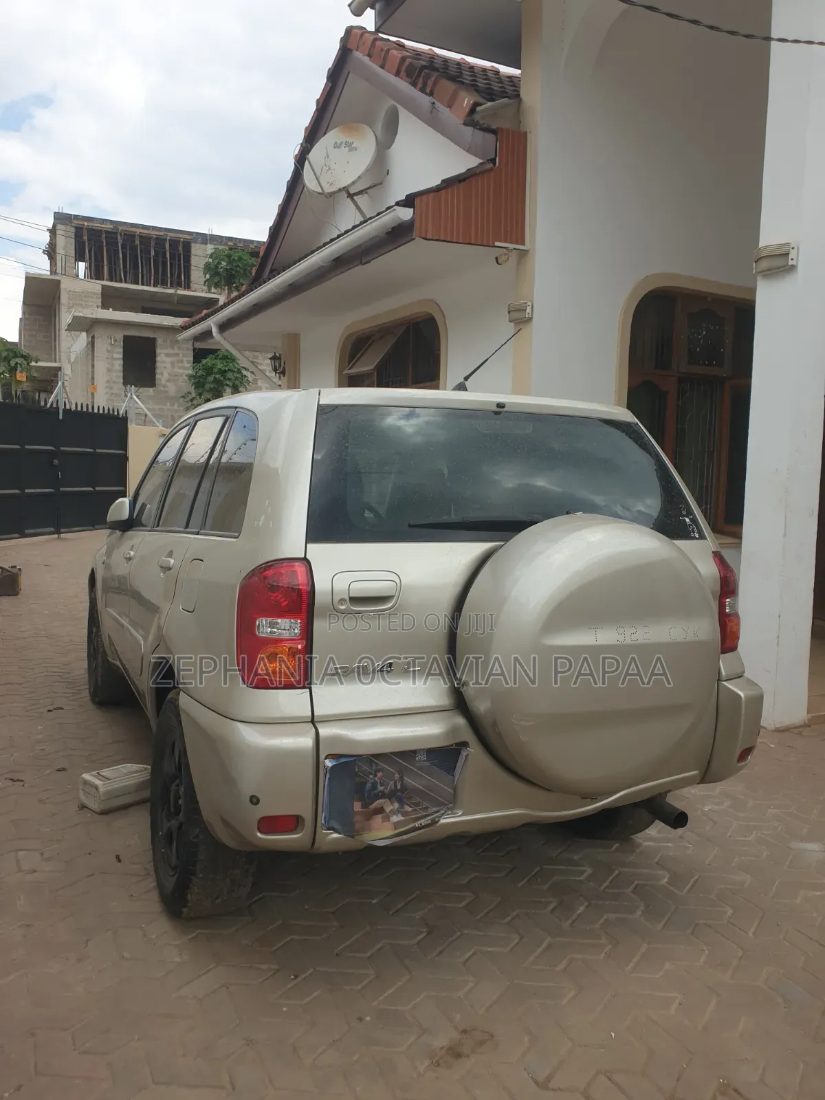 Toyota RAV4 Automatic 2003 Beige