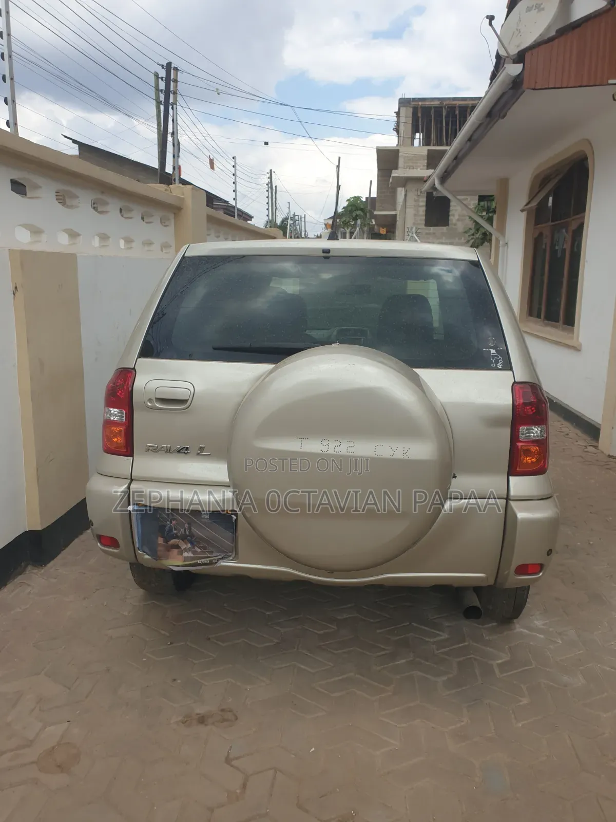 Toyota RAV4 Automatic 2003 Beige