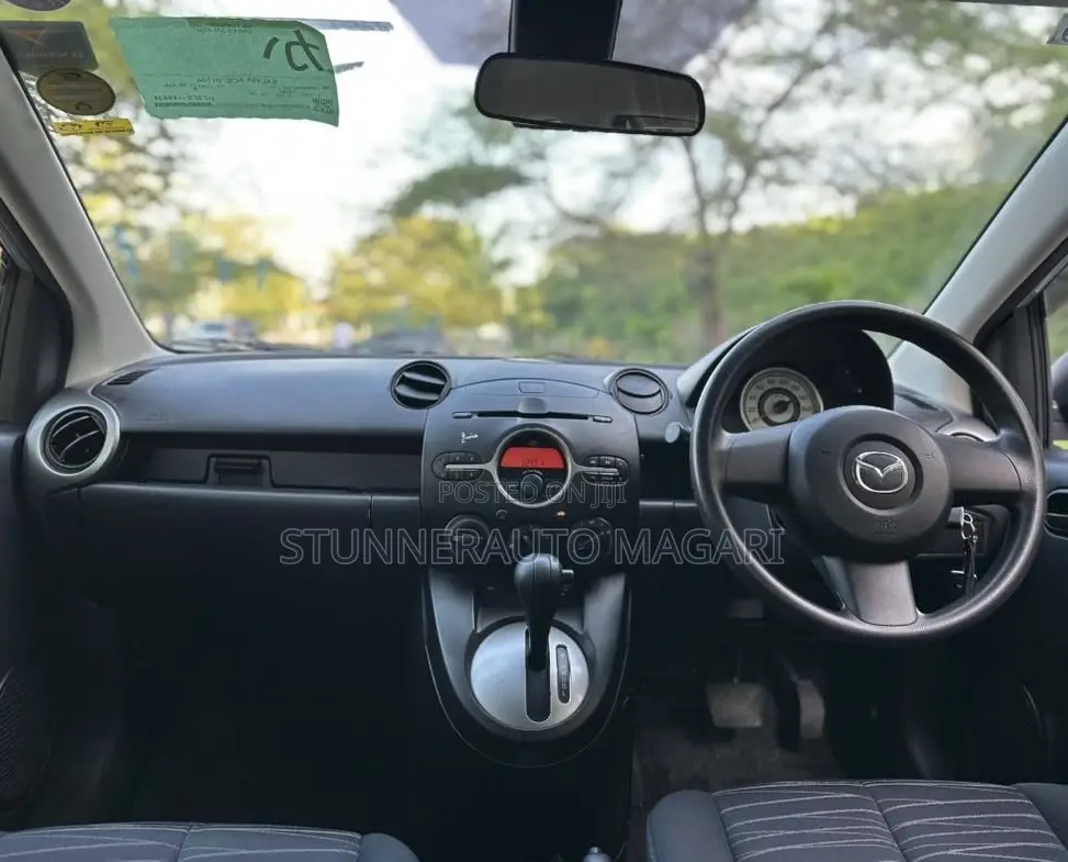 Mazda Demio 2009 Blue