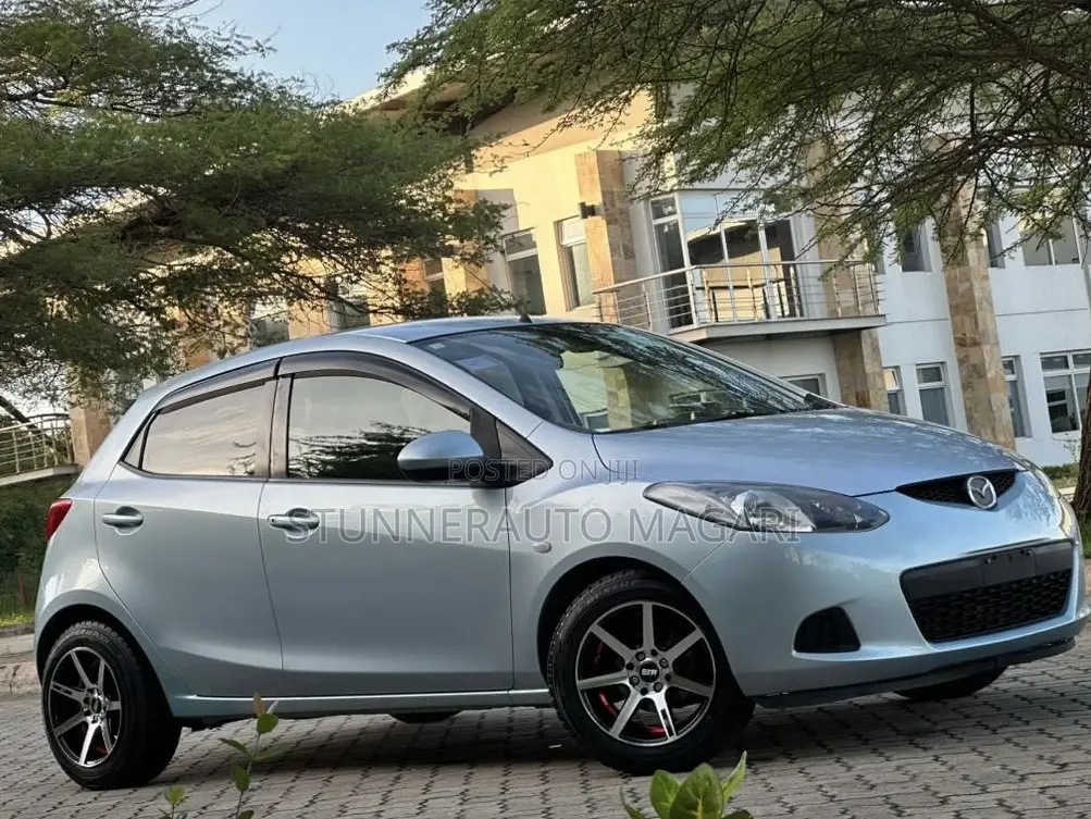 Mazda Demio 2009 Blue
