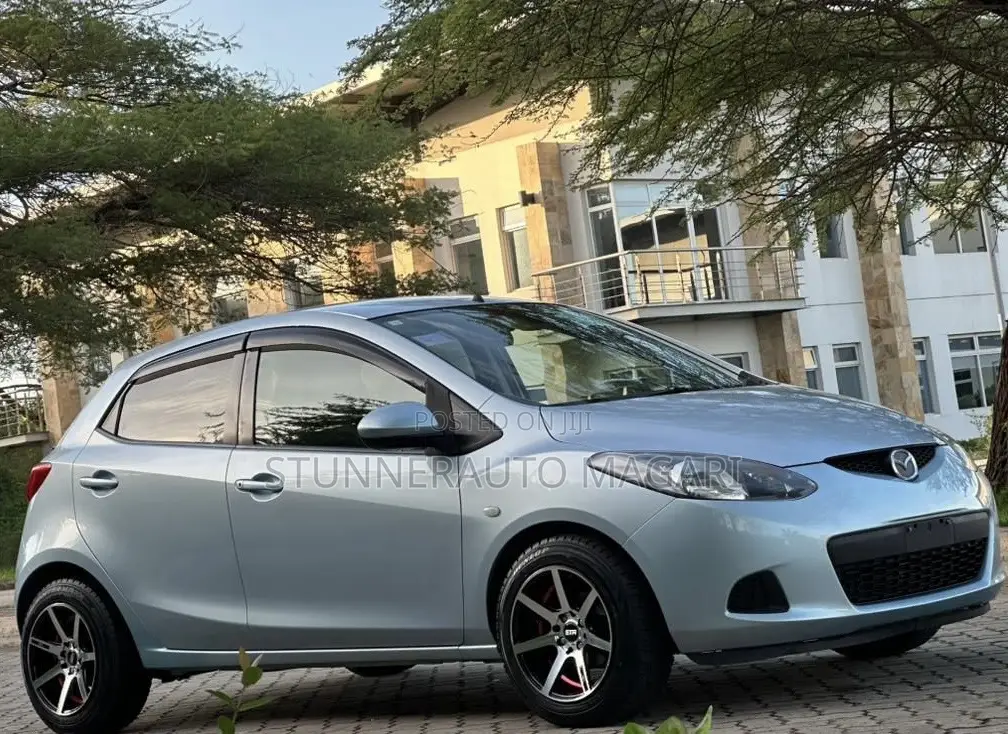 Mazda Demio 2009 Blue