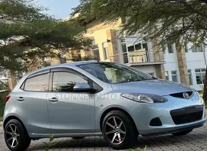 Mazda Demio 2009 Blue