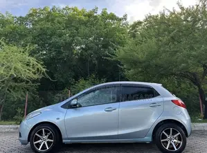 Mazda Demio 2009 Blue