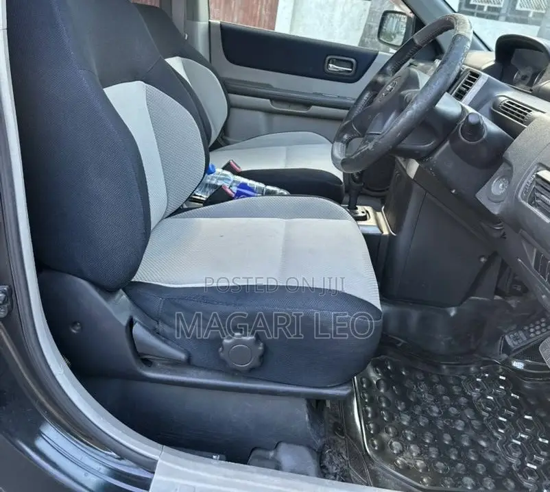 Nissan X-Trail 2.0 2005 Black