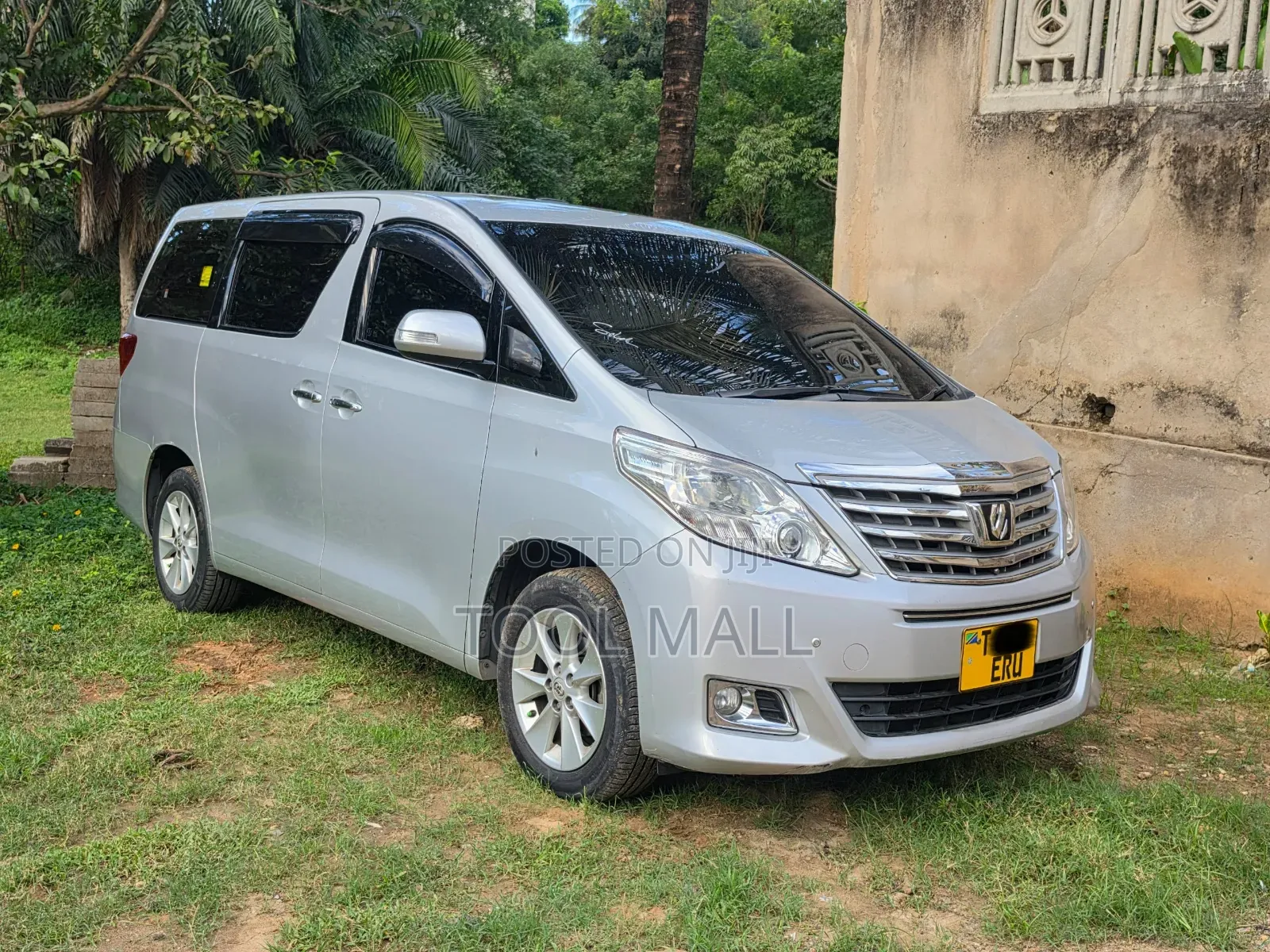 Car 2013 Silver