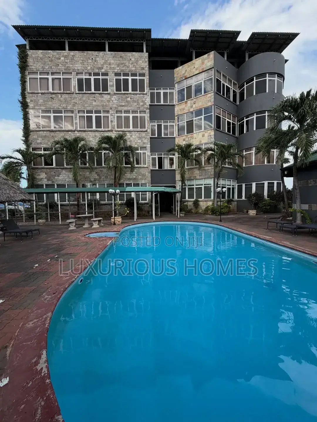 Furnished 4bdrm Apartment in Oyster Bay for rent