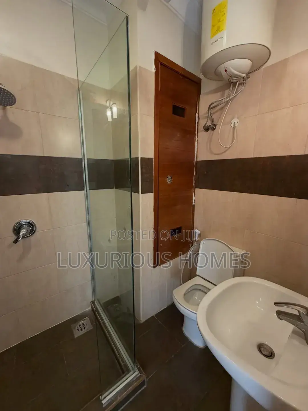 Furnished 4bdrm Apartment in Oyster Bay for rent