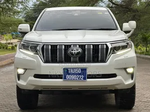 Toyota Land Cruiser Prado 2019 Pearl