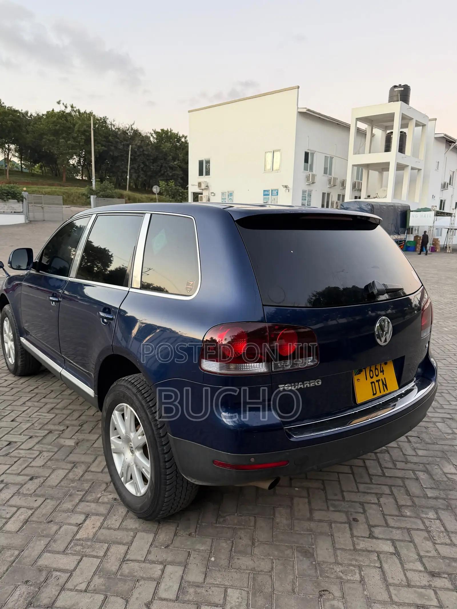 Volkswagen Touareg 2008 Blue
