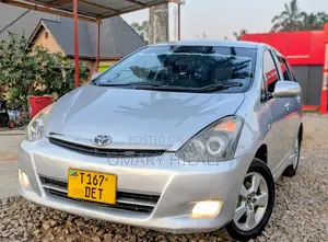 Toyota Wish 2004 Silver
