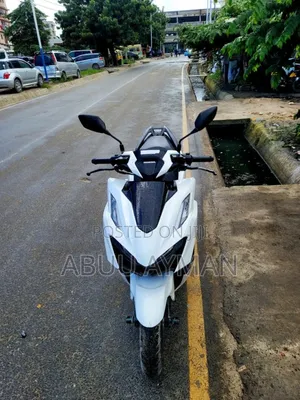 Honda Vario 2022 White