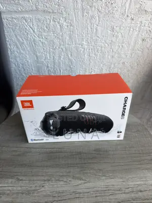 JBL Charge 6
