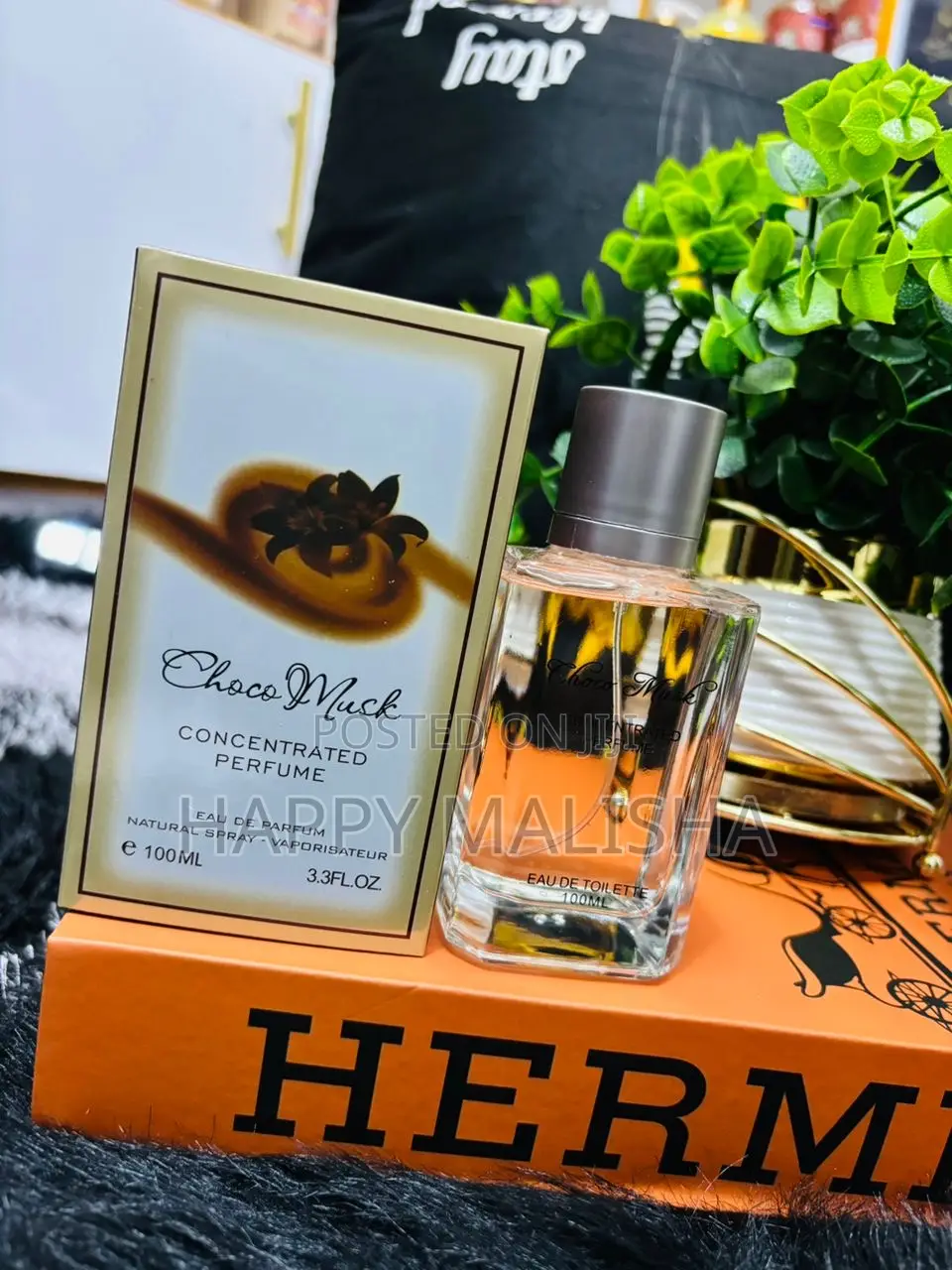 Tunauza Perfume & Splash Na Deodorant Kwa Bei Ya Jumla Na Reja Reja
