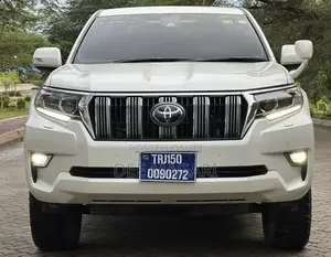 Toyota Land Cruiser Prado 2.7 2018 White