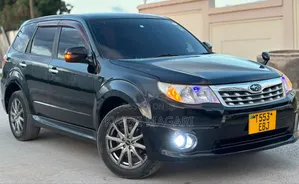Subaru Forester 2011 Black