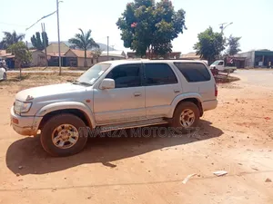 Toyota Hilux Surf 2005 Silver
