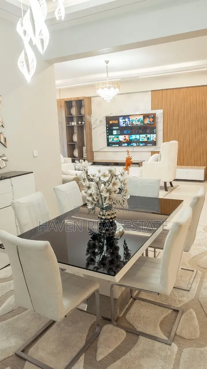 Furnished 3bdrm Apartment in Oyster Bay for sale