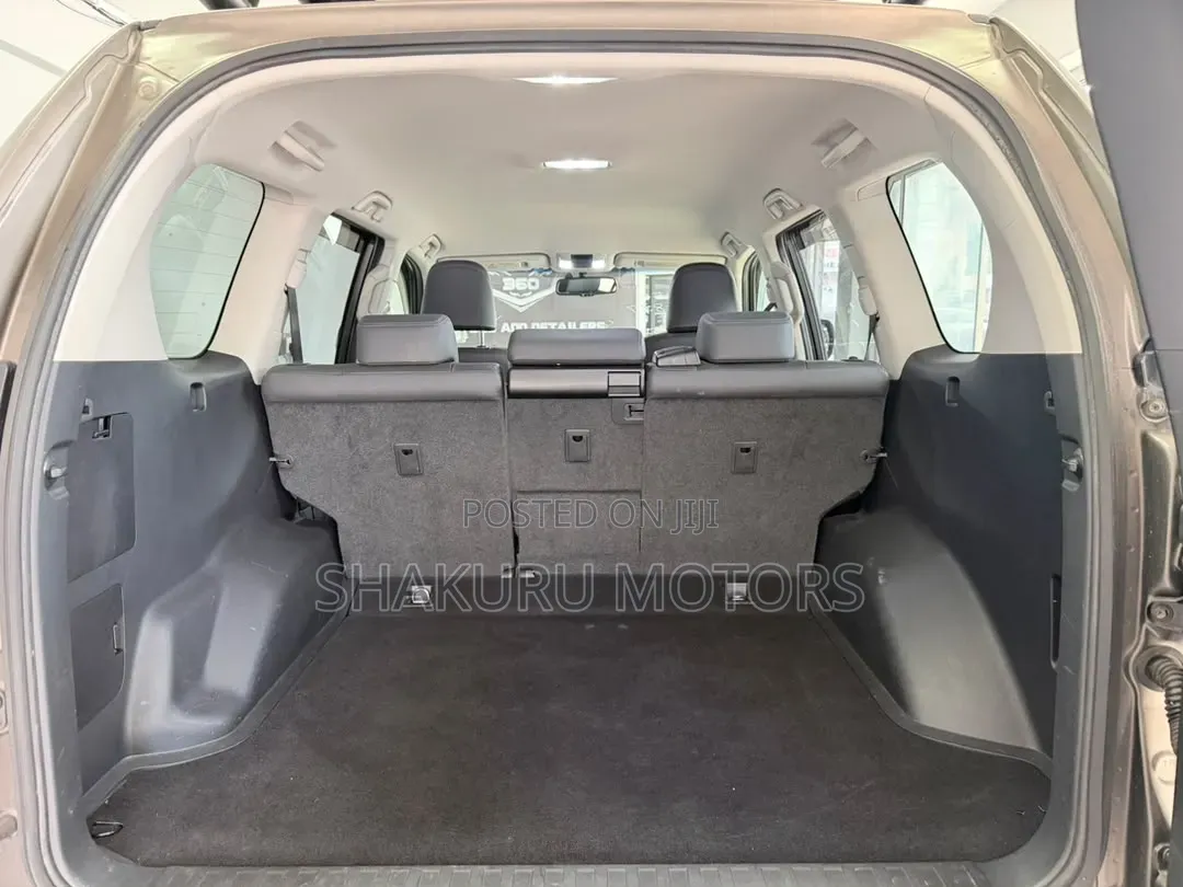 Toyota Land Cruiser Prado 2015