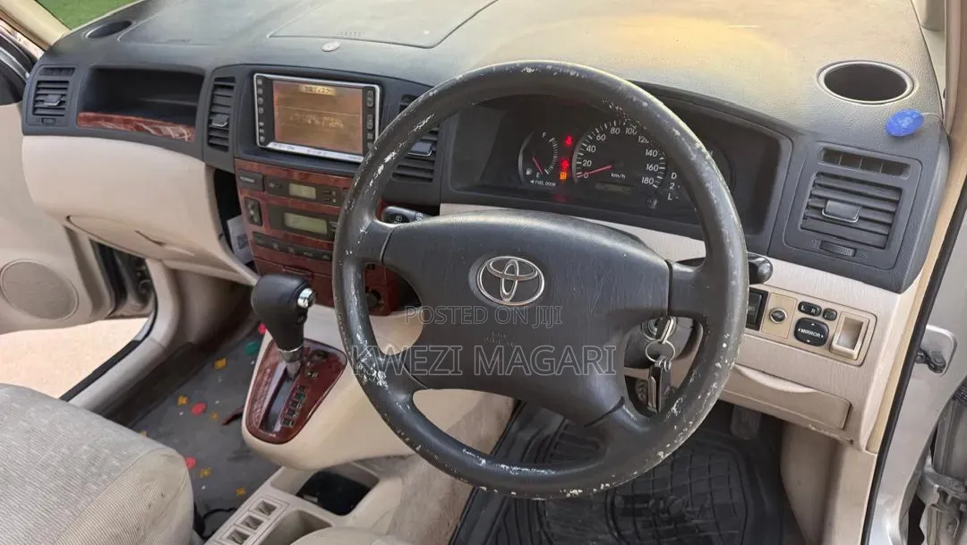 Toyota Corolla Spacio 2002 Silver