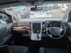 Toyota Vellfire 2011 White