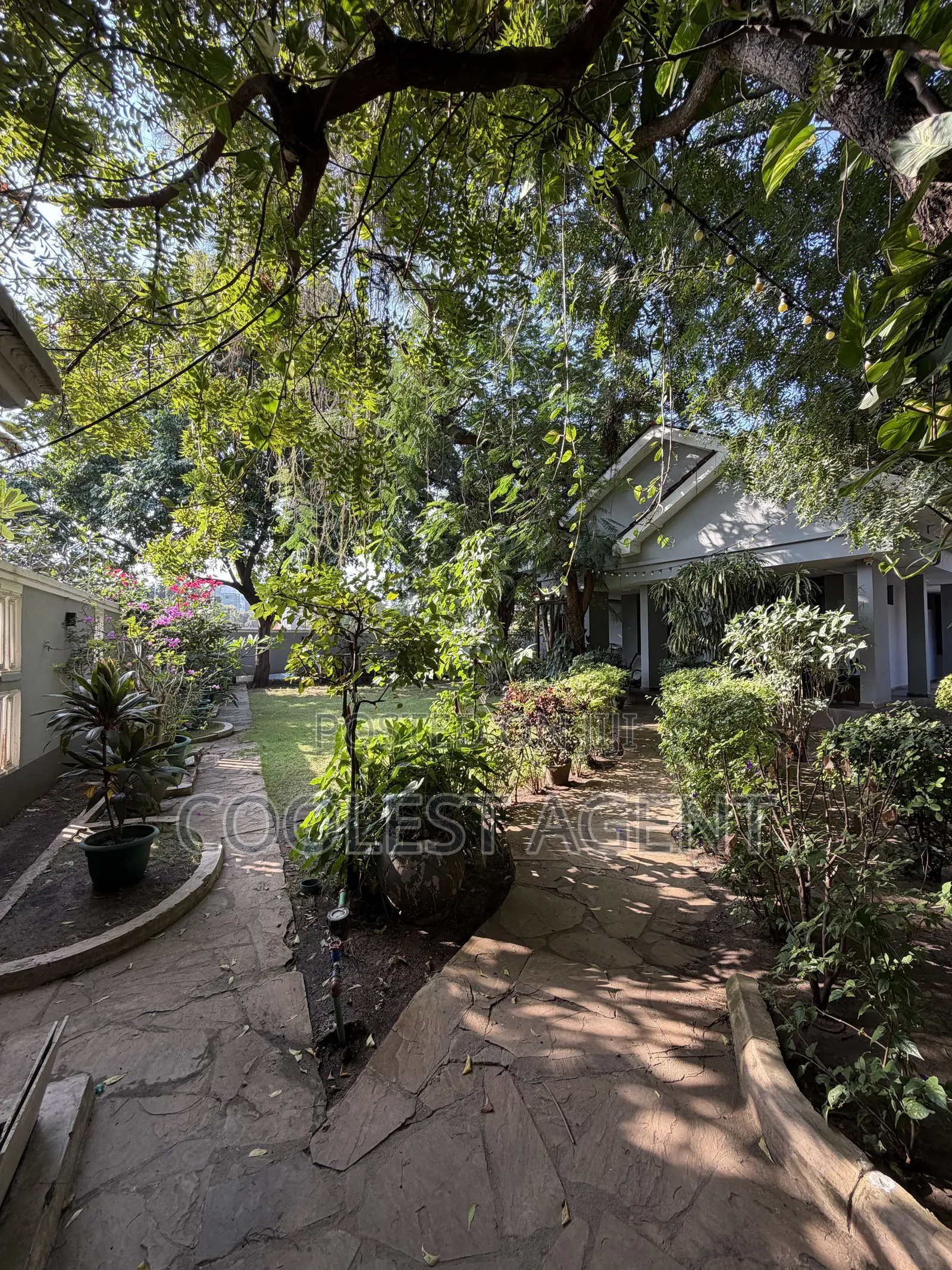 3bdrm House in Coolest Estate, Masaki for sale
