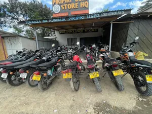 Bajaj Boxer 125 2025 Black