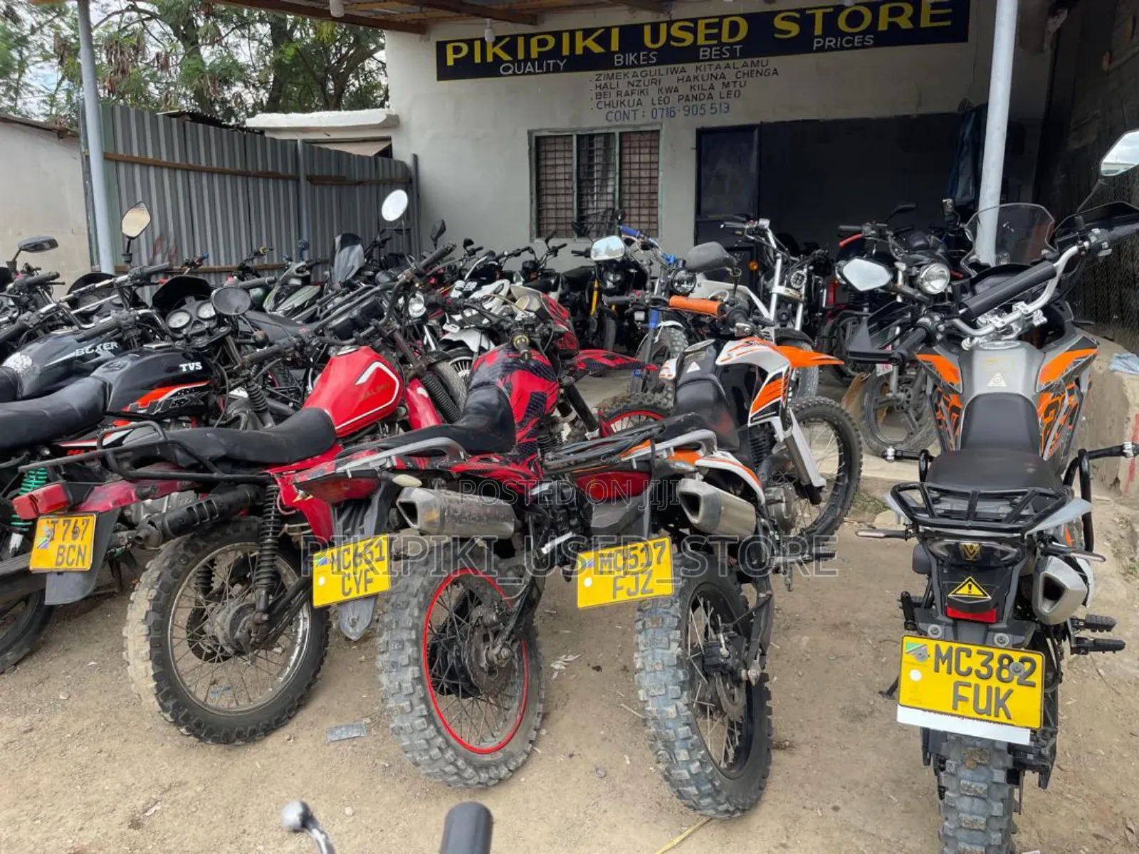 Bajaj Boxer 125 2025 Black