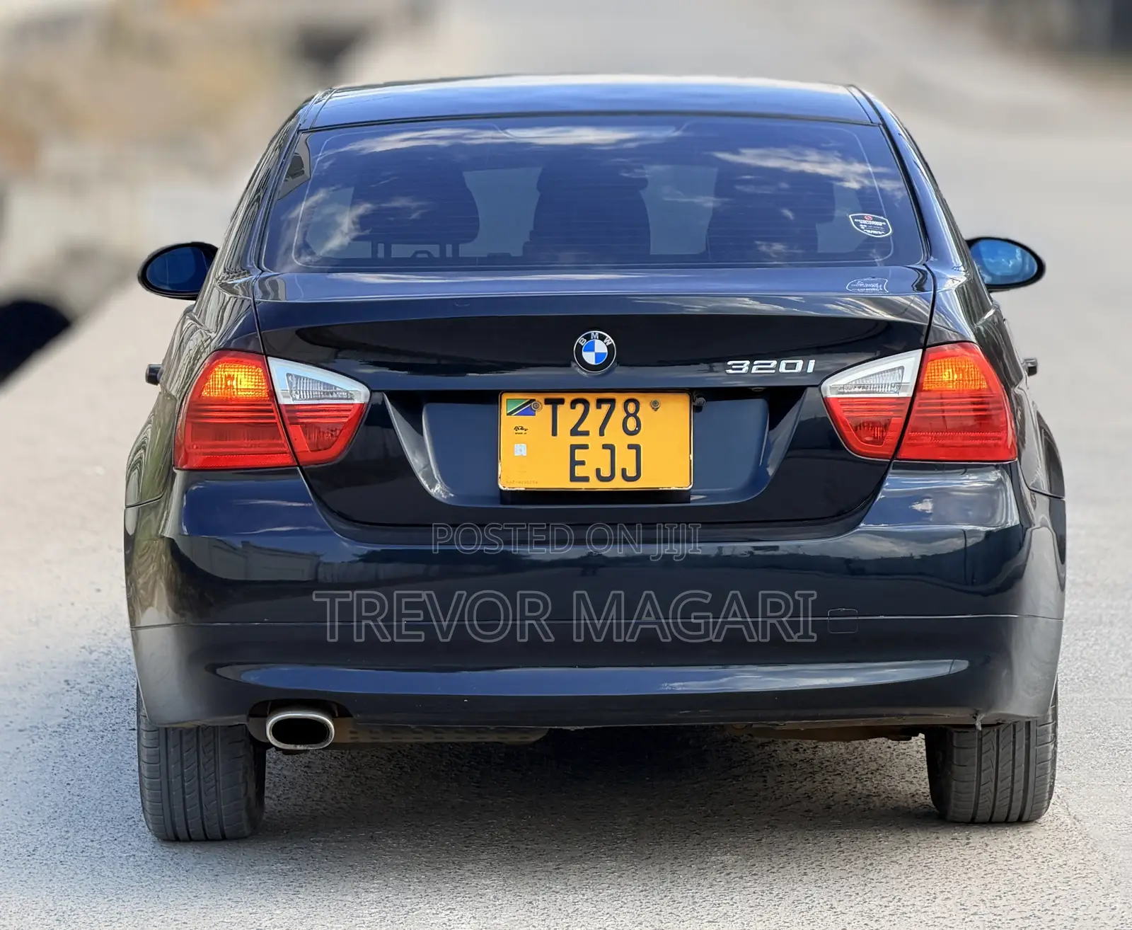 BMW 3 Series 2010 Black