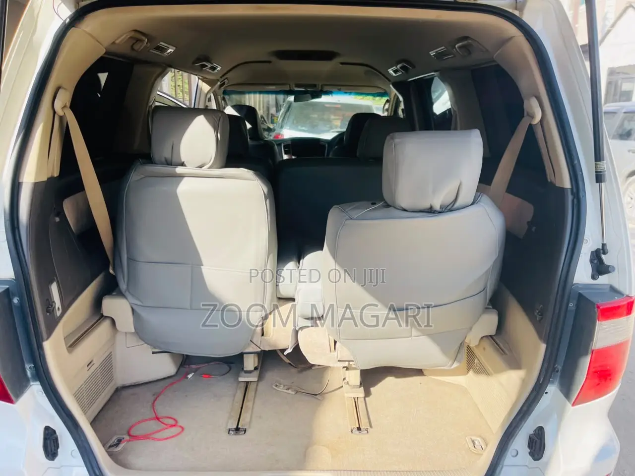 Toyota Alphard 2005 Pearl
