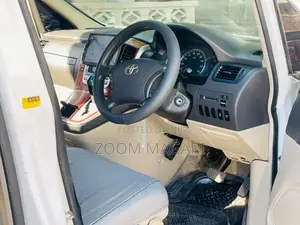 Toyota Alphard 2005 Pearl