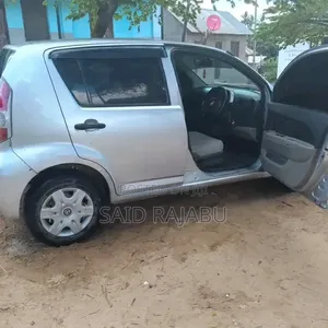 Toyota Passo 2007 Silver