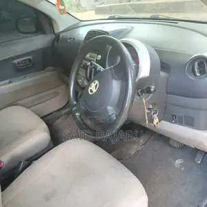 Toyota Passo 2007 Silver