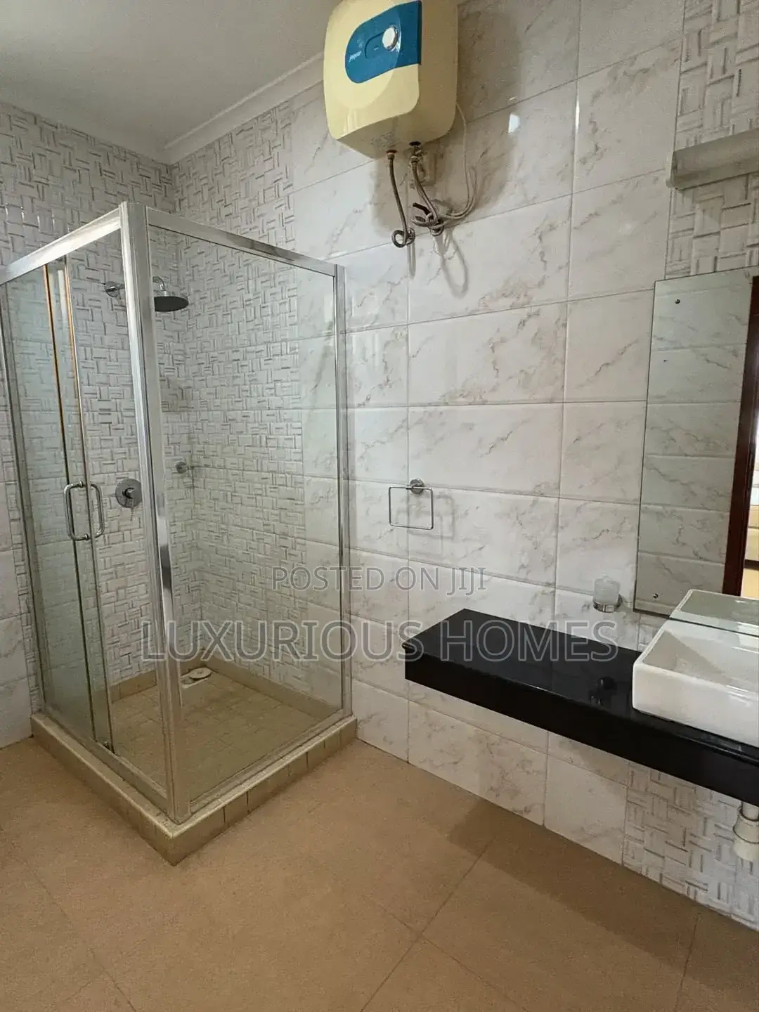 Furnished 4bdrm Villa in Oyster Bay for rent