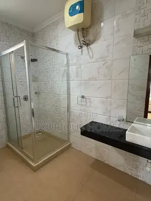 Furnished 4bdrm Villa in Oyster Bay for rent