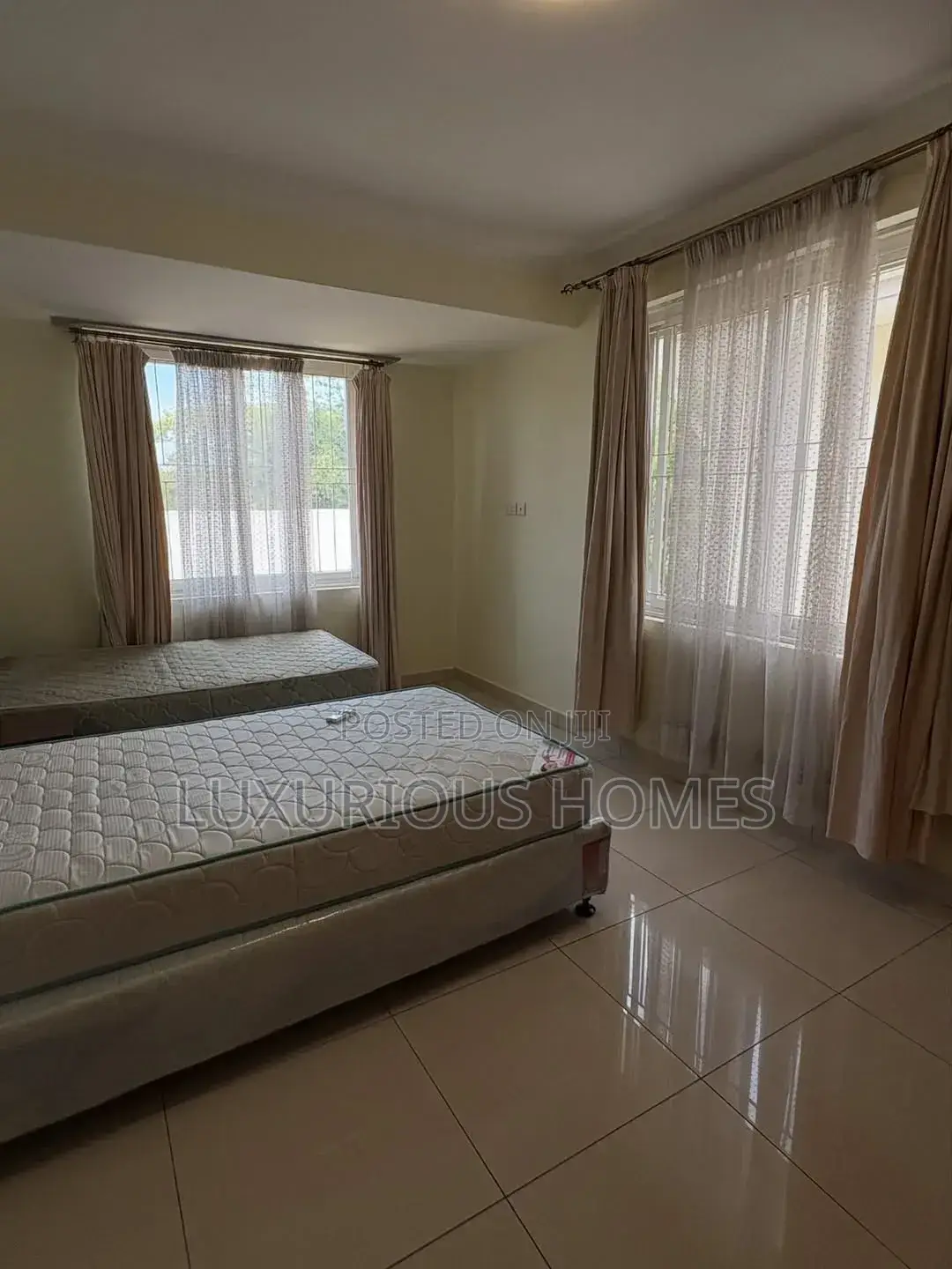 Furnished 4bdrm Villa in Oyster Bay for rent