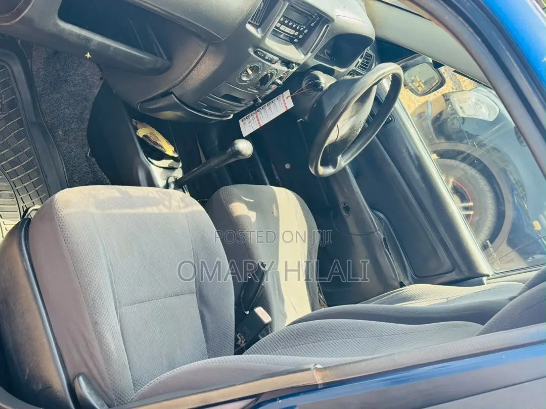 Toyota Probox 2004 Blue