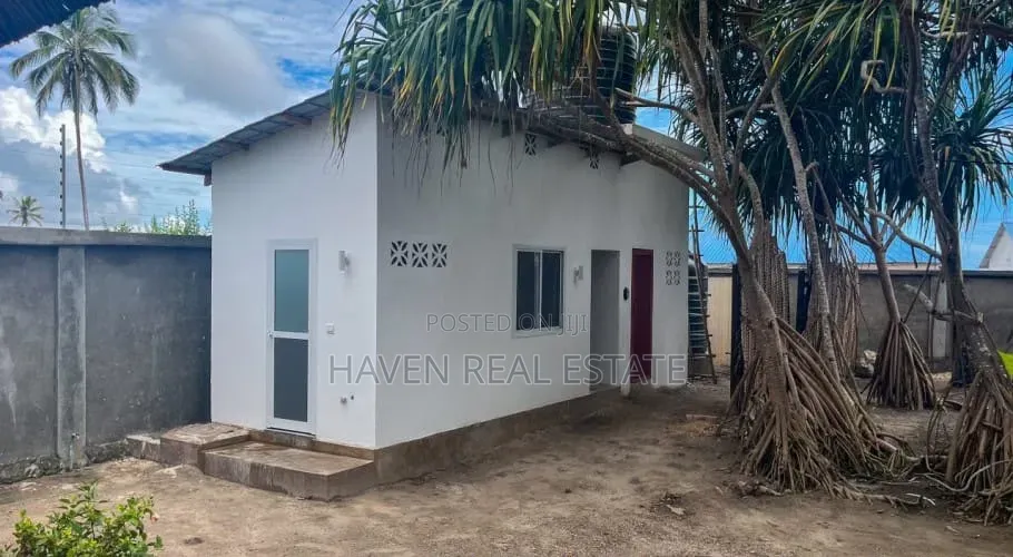 Furnished 2bdrm House in Kati for sale