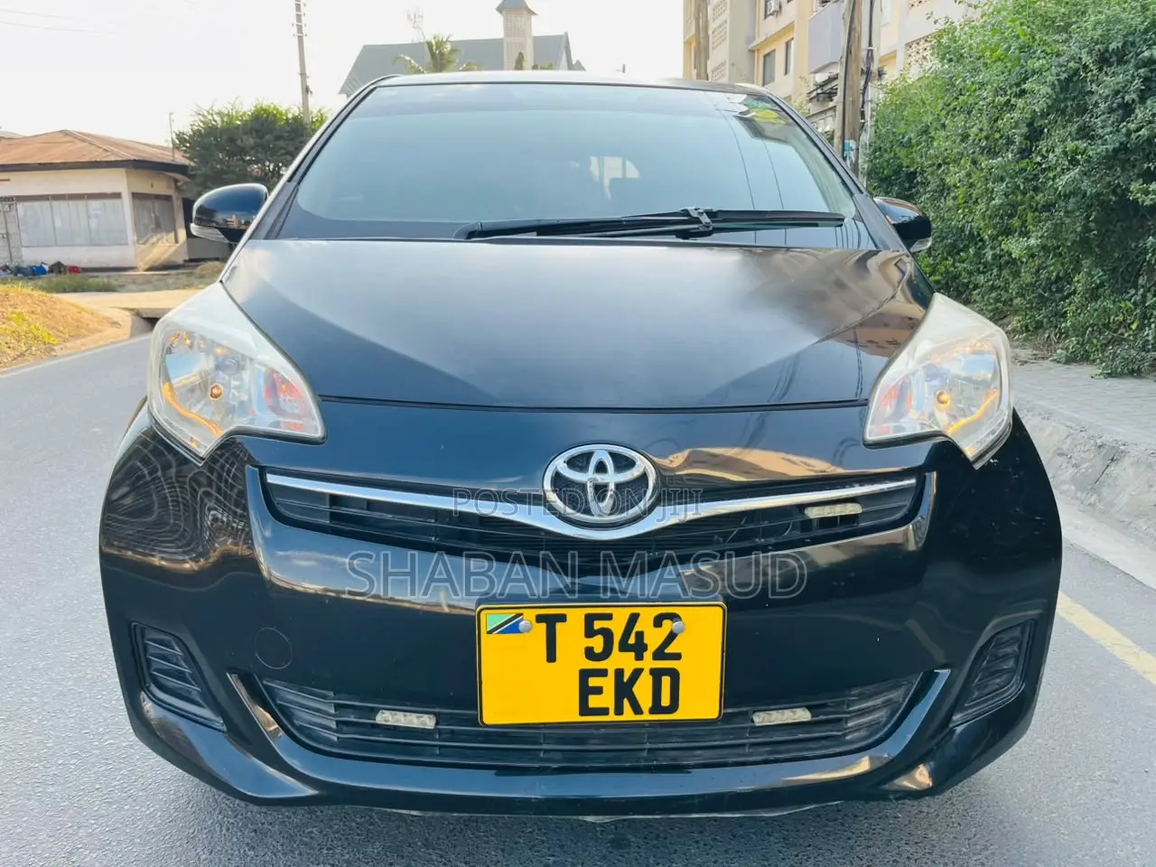 Toyota Ractis 1.5 AWD 2011 Black