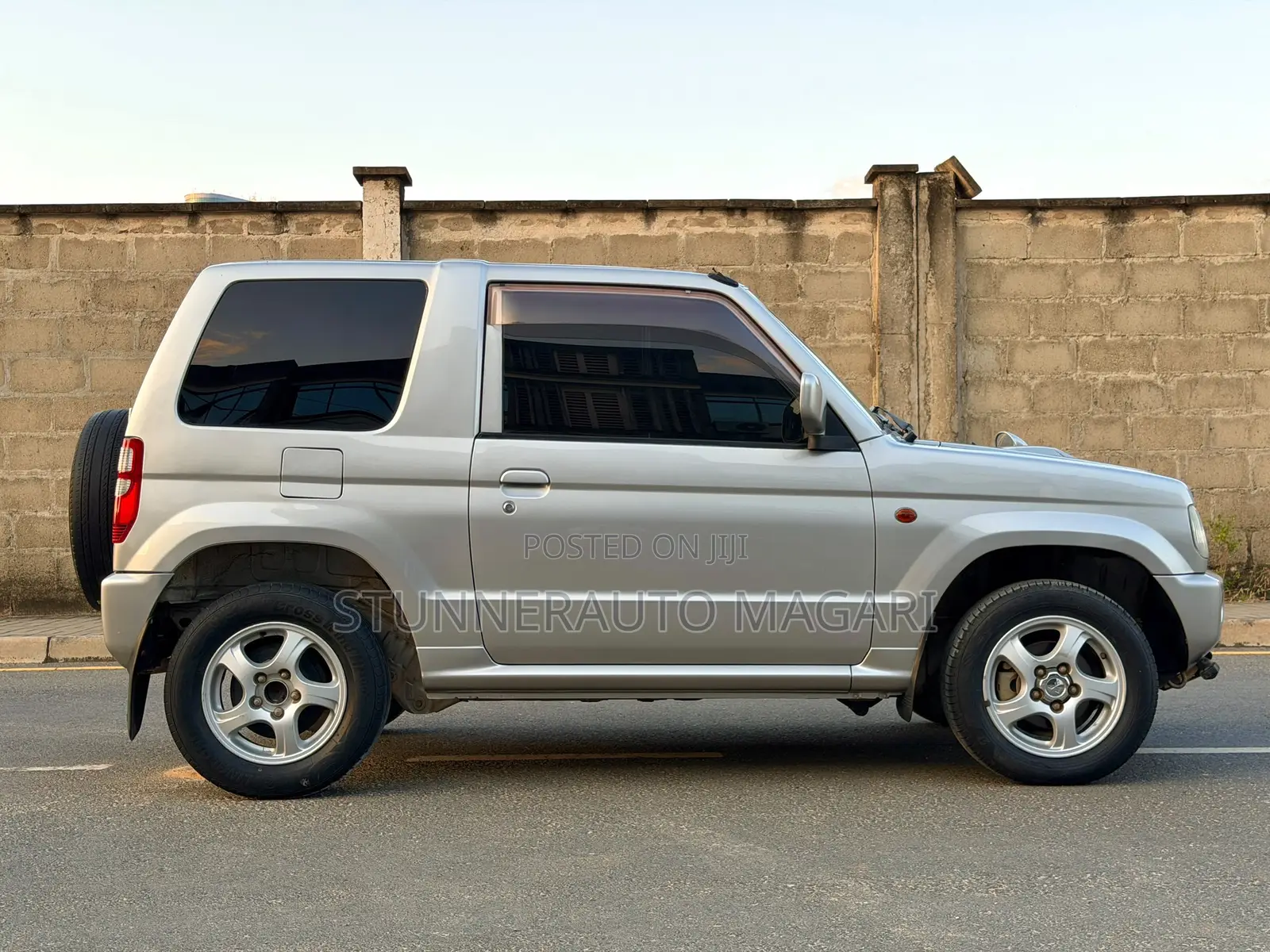Mitsubishi Pajero 2005 Silver
