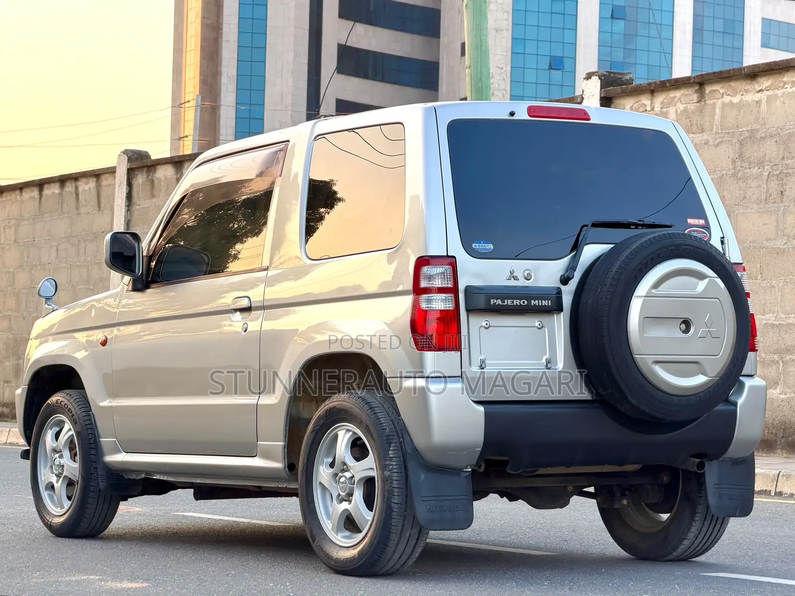 Mitsubishi Pajero 2005 Silver