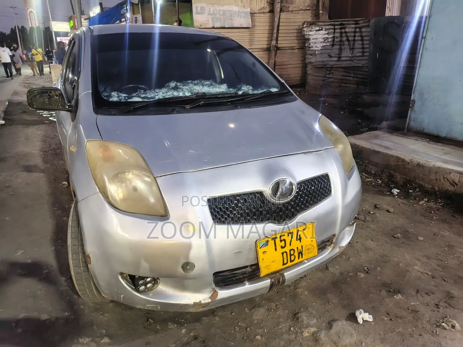Toyota Vitz 2003 Purple