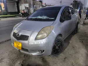 Toyota Vitz 2003 Purple