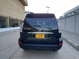 Toyota Land Cruiser Prado 2007 Black