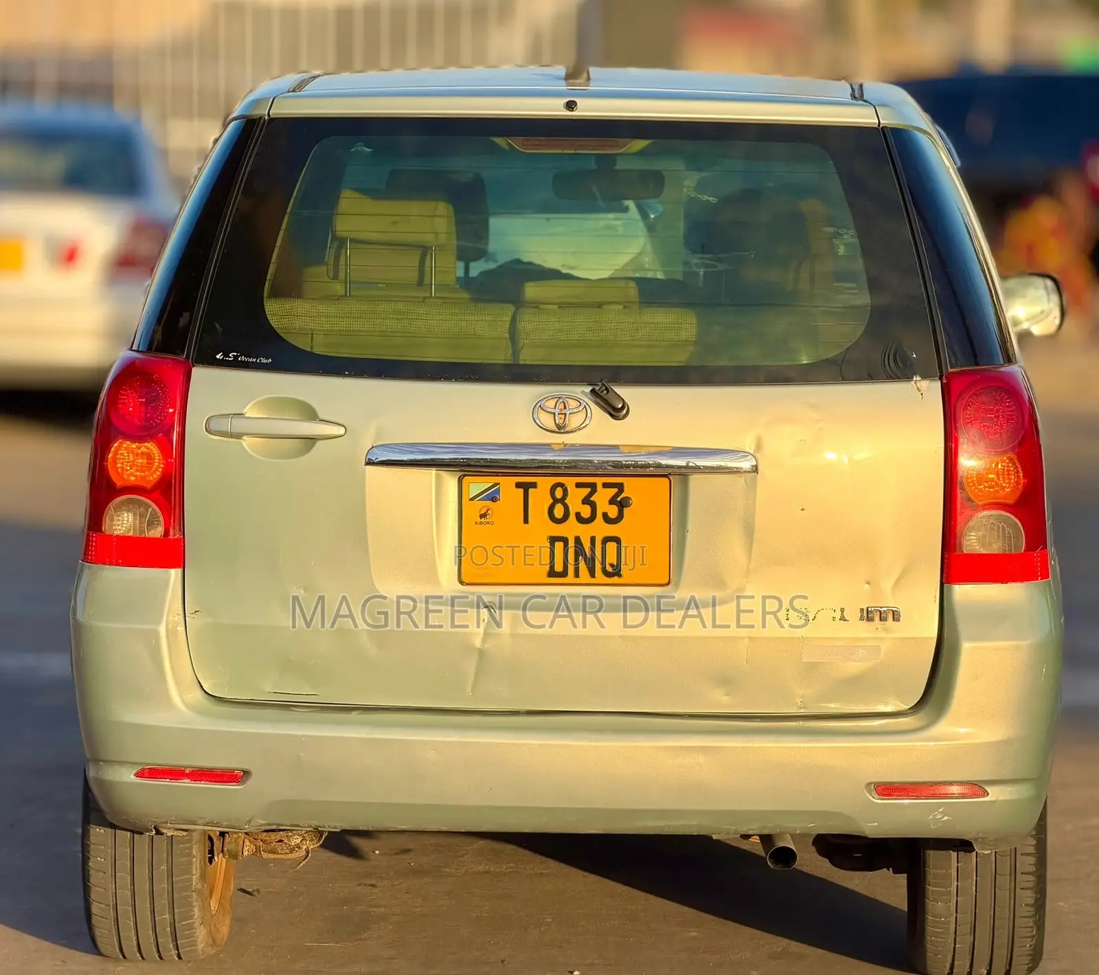 Toyota Raum 2004 Blue