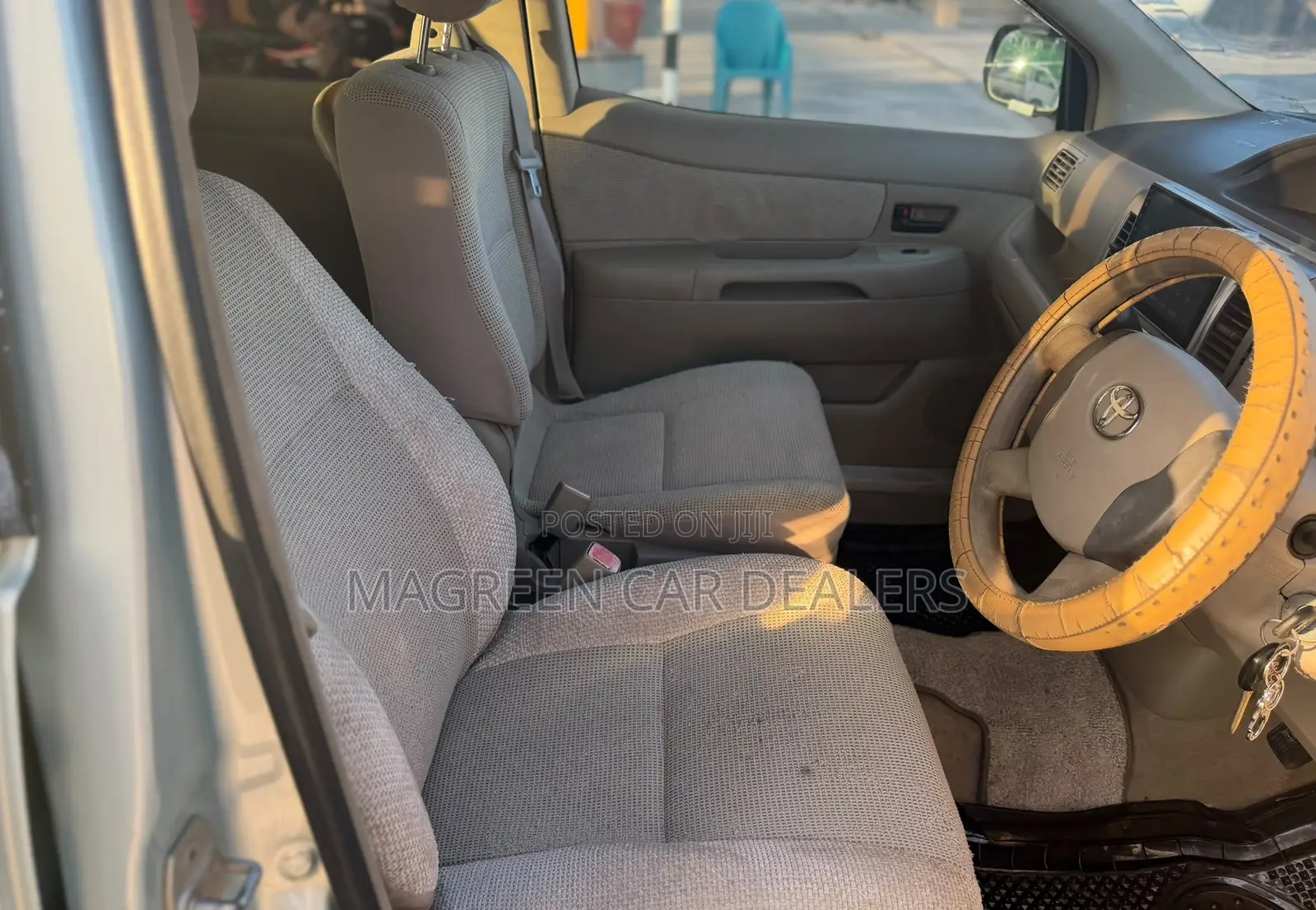 Toyota Raum 2004 Blue