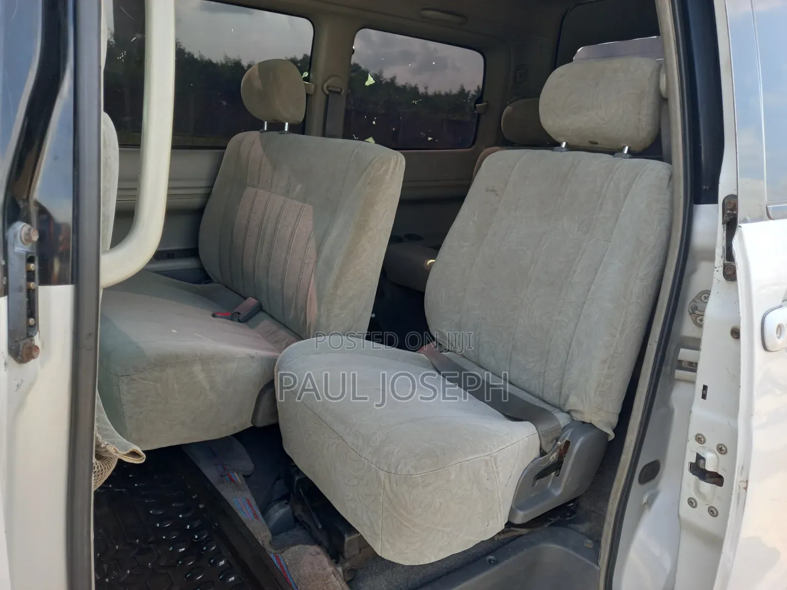 Toyota Noah 2003 White