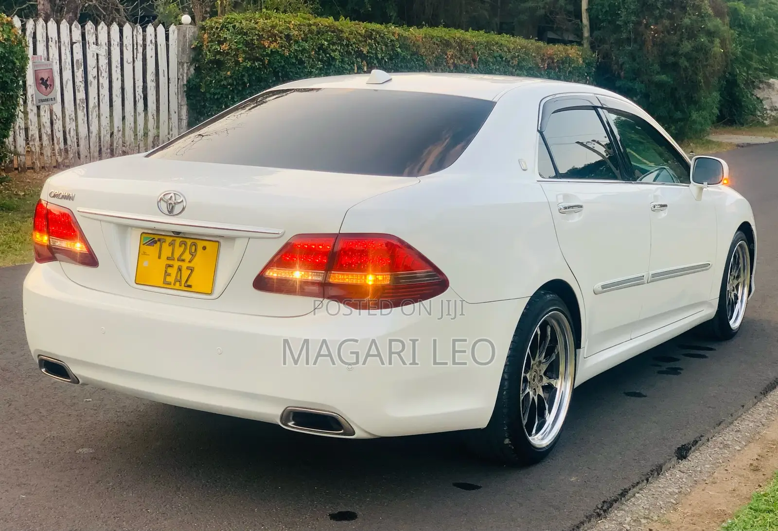 Toyota Crown 2009 White