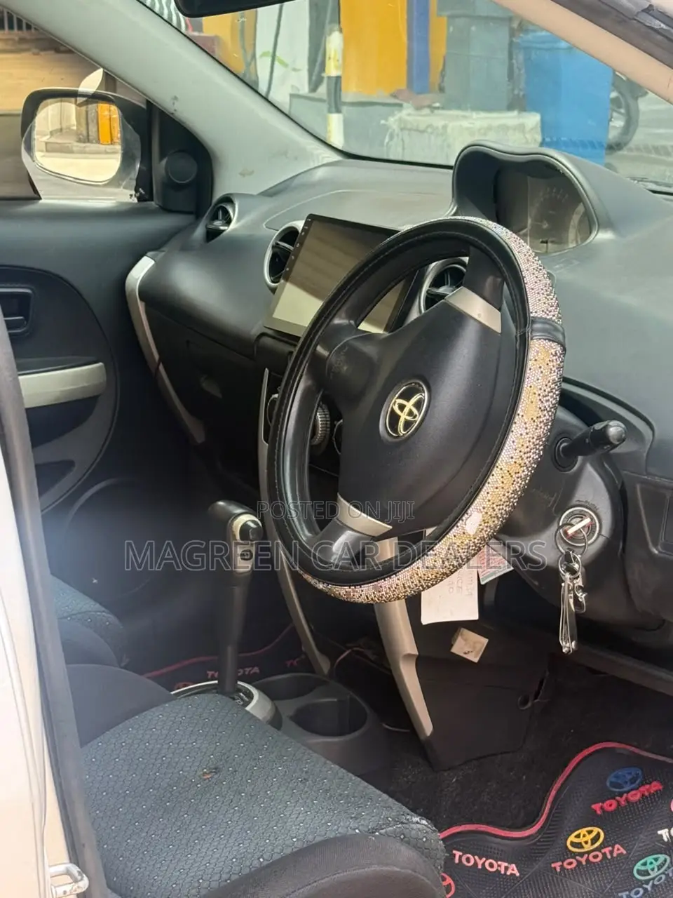 Toyota IST 2005 Silver
